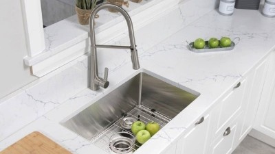 廚房水槽生（shēng）產廠家揭秘為什麽不（bú）鏽鋼水槽會生鏽