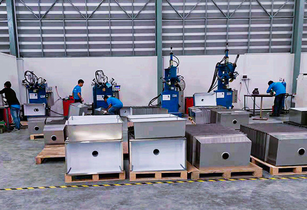 陶瓷顆粒彩色防滑路麵