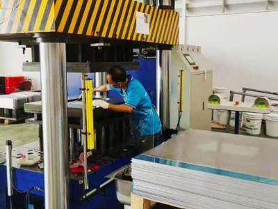 廚房不鏽鋼水槽廠（chǎng）家