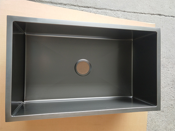 廚房水槽台下盆