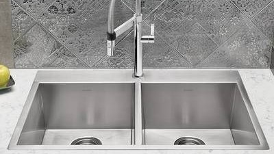 不（bú）鏽鋼洗菜盆