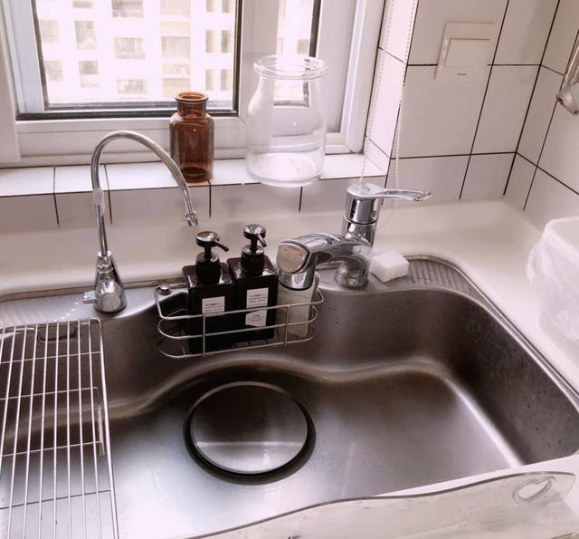 廚房（fáng）不鏽鋼水盆