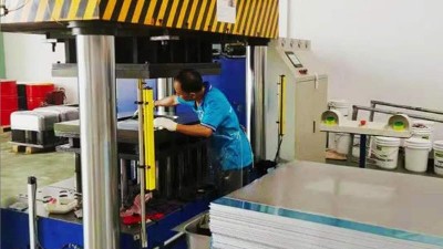 佛山不鏽鋼洗菜（cài）盆廠家