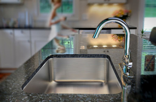 不鏽鋼水槽（cáo）