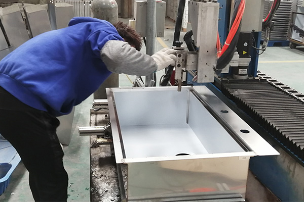 廚房水（shuǐ）槽廠家