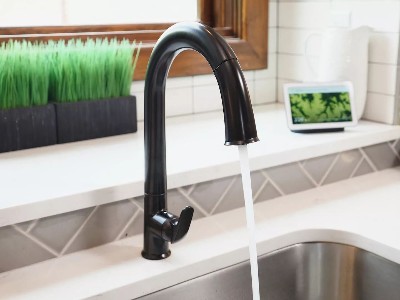 廚房（fáng）龍頭