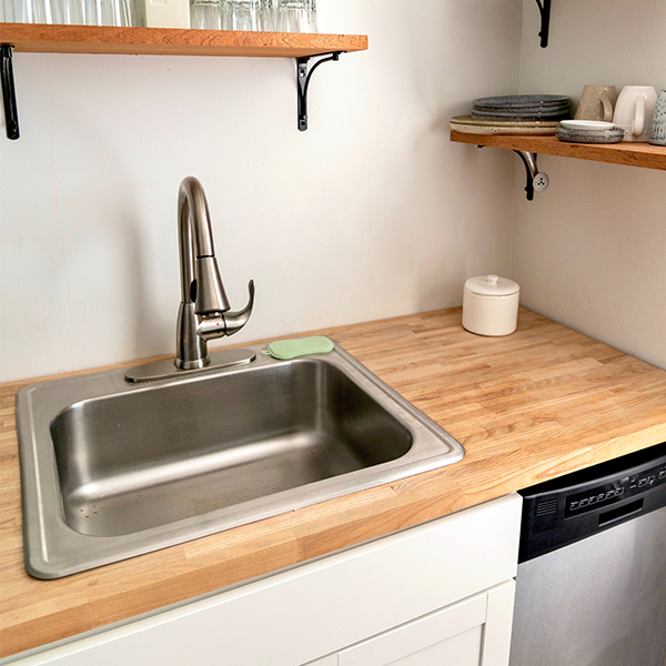 不鏽鋼洗菜盆生產基（jī）地