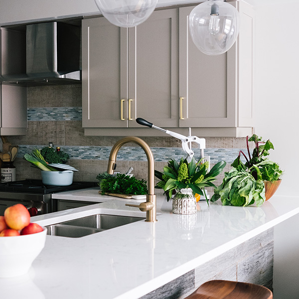 黑（hēi）色洗菜盆