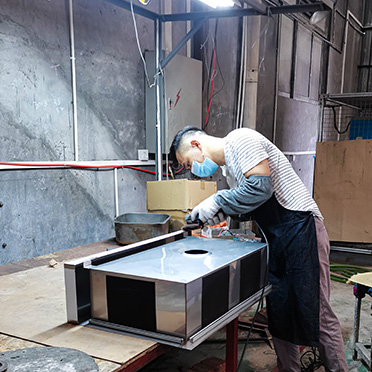 不鏽（xiù）鋼水槽生產廠家