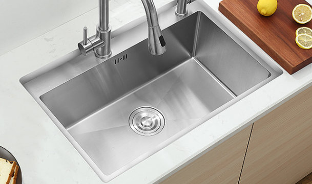 廚房水槽台下盆好用嗎