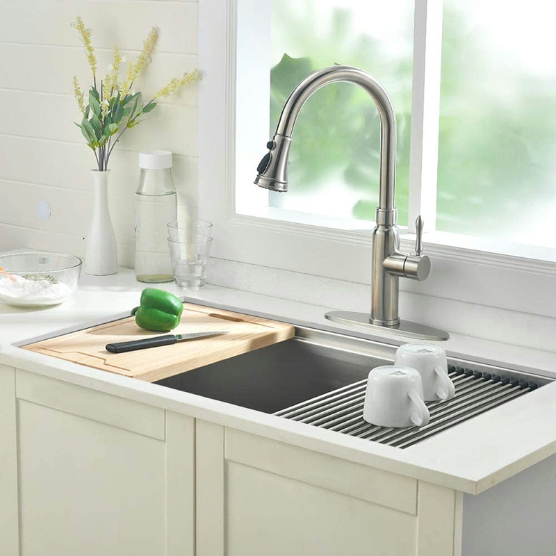 廚（chú）房水槽台下盆