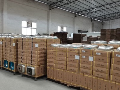 不（bú）鏽鋼水（shuǐ）槽廠家