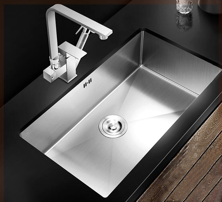 廚房不鏽鋼水槽（cáo）