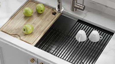 生產不（bú）鏽（xiù）鋼洗菜盆（pén）廠家