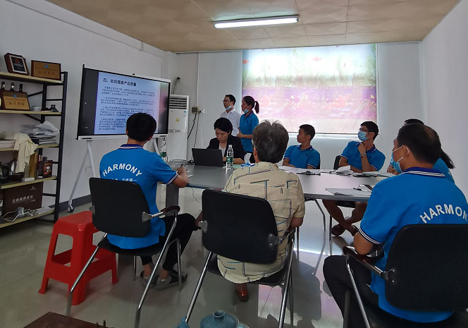 不鏽鋼（gāng）水槽（cáo）廠