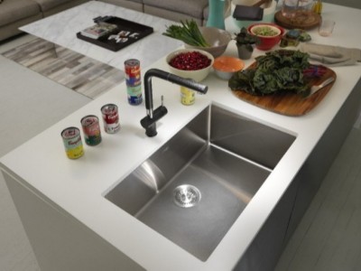 不鏽鋼手（shǒu）工水槽