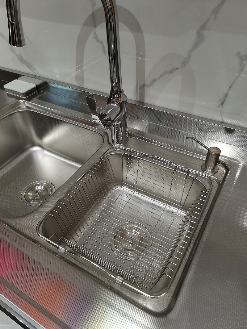 不鏽鋼（gāng）水槽廠