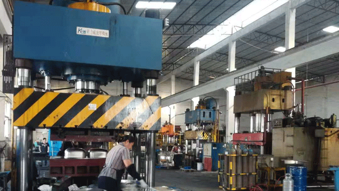 大（dà）型器械