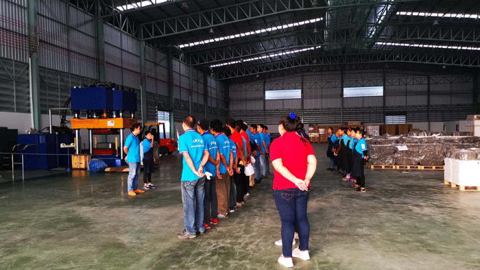 車間動員會合影